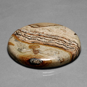 Jaspe multicolor natural de 64,35 ct, corte óvalo, opaco