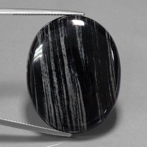 Jaspe negro natural de 54,69 ct, corte óvalo, opaco