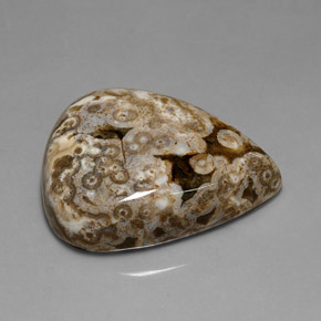Jaspe multicolor natural de 41,91 ct, en forma de pera, opaco
