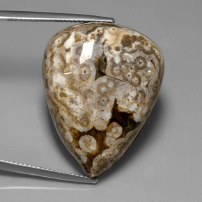Jaspe multicolor natural de 41,91 ct, en forma de pera, opaco
