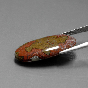 Jaspe multicolor natural de 14,86 ct, corte óvalo, opaco