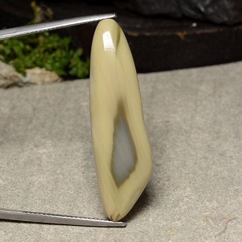 17.76ct Natural Multicolor Jaspe, Elegante, Opaco