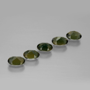 Gemas de kornerupina verde amarronado natural de 2,39 ct, corte óvalo, VVS-VS