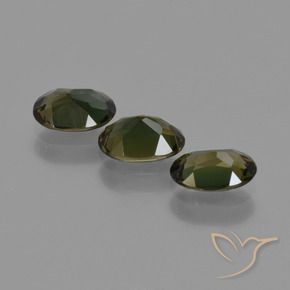 Gemas de Kornerupina Verde oscuro natural de 1.52 ct, Ovalada, VS