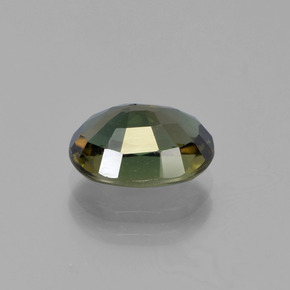 Kornerupina verde natural de 2,18 ct, corte óvalo, VVS