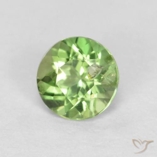 Kornerupina Verde claro natural de 0.21 ct, Redondo, SI