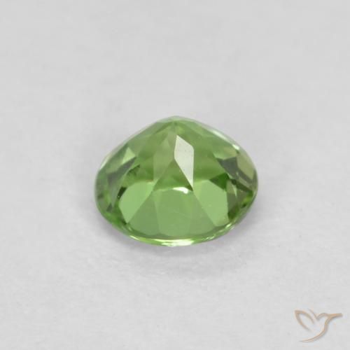 Kornerupina Verde medio natural de 0.16 ct, Redondo, VS