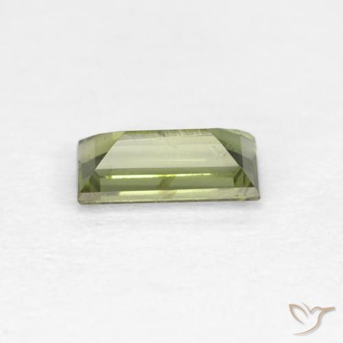 Kornerupina Verde oscuro medio natural de 0.48 ct, Corte Baguette, VVS-VS