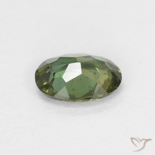 Kornerupina Verde terroso intenso natural de 0.32 ct, Ovalada, VS-SI