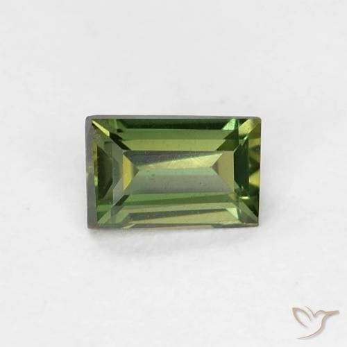 0.30ct Natural Verde amarillento Kornerupina, Corte Baguette, VVS