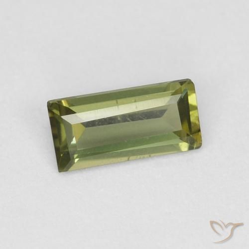 Kornerupina Verde Oliva natural de 0.27 ct, Corte Baguette, VVS-VS