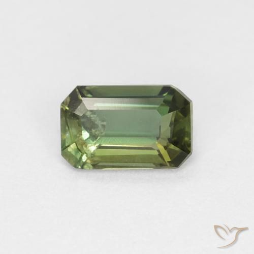 0.31ct Natural Verde oscuro Kornerupina, corte esmeralda, VS-SI