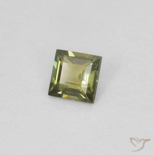 Kornerupina Verde oscuro natural de 0.18 ct, Cuadrado, VVS