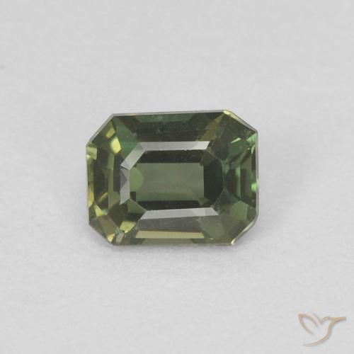 0.25ct Natural Medium Dark-Green Kornerupina, corte esmeralda, VVS
