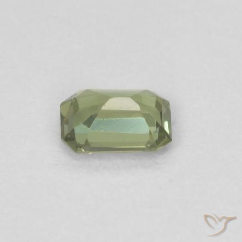 Kornerupina Verde bosque cálido natural de 0.18 ct, Corte Octágono / Esmeralda, VVS-VS