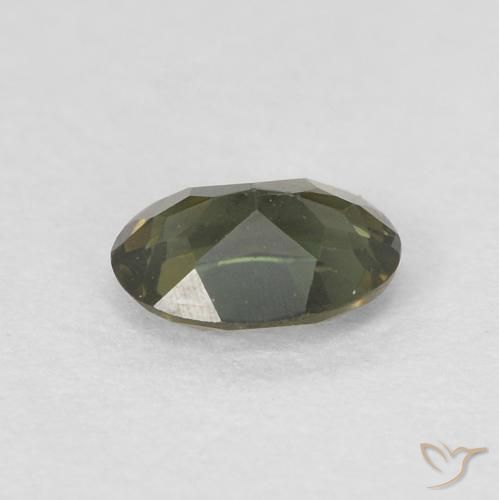 Kornerupina Verde amarillento natural de 0.25 ct, Ovalada, VVS