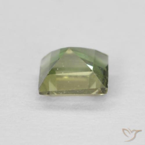 Kornerupina Verde bosque cálido natural de 0.15 ct, Cuadrado, VVS