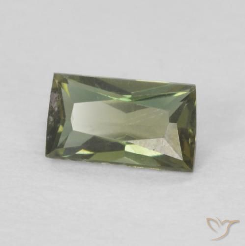 Kornerupina Medium Dark-Green natural de 0.25 ct, Corte Baguette, VVS