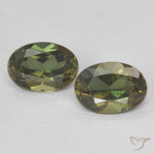 0.50ctw Natural Verde marrón Kornerupina, Ovalada, VVS-VS