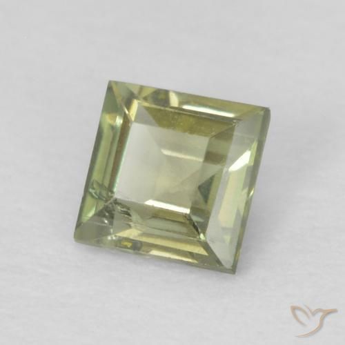 Kornerupina Verde bosque claro natural de 0.25 ct, Cuadrado, VS