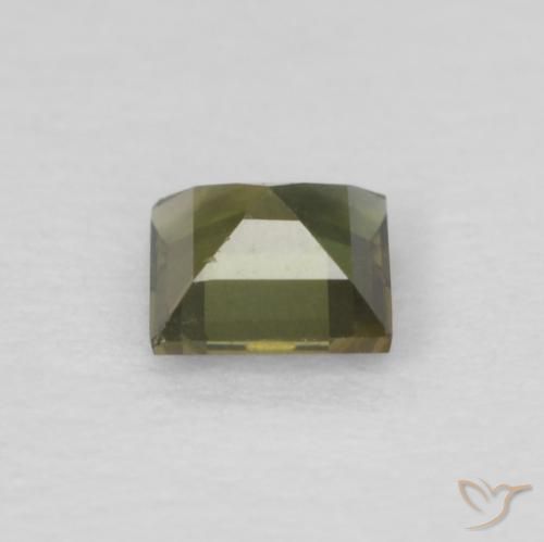 Kornerupina Verde oscuro natural de 0.18 ct, Cuadrado, VS