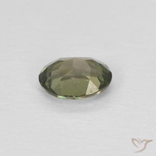 Kornerupina Verde oscuro natural de 0.28 ct, Ovalada, VVS-VS