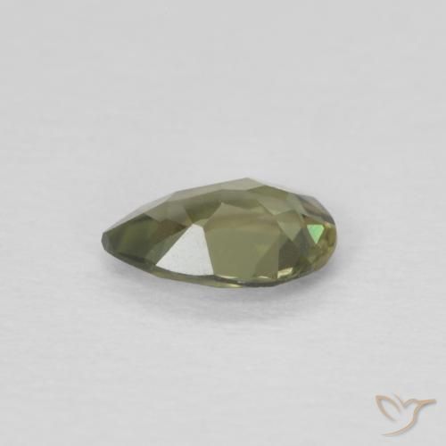 Kornerupina Verde medio natural de 0.23 ct, En forma de pera, VVS-VS