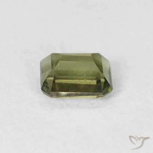 Kornerupina Verde terroso natural de 0.44 ct, Corte Octágono / Esmeralda, VS-SI