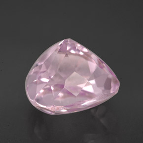 Kunzita Rosa natural de 4.66 ct, En forma de pera, VVS-VS