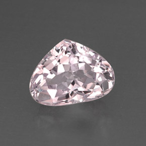 Kunzita Rosa natural de 5.86 ct, En forma de pera, VVS