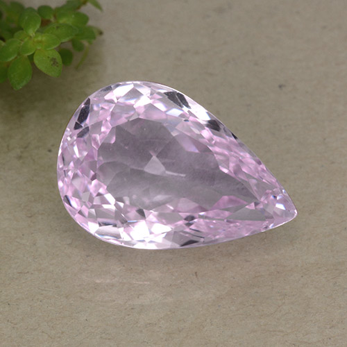 Kunzita rosa natural de 15,47 ct, en forma de pera, VVS