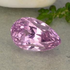 Kunzita Rosa natural de 8.88 ct, En forma de pera, VVS-VS