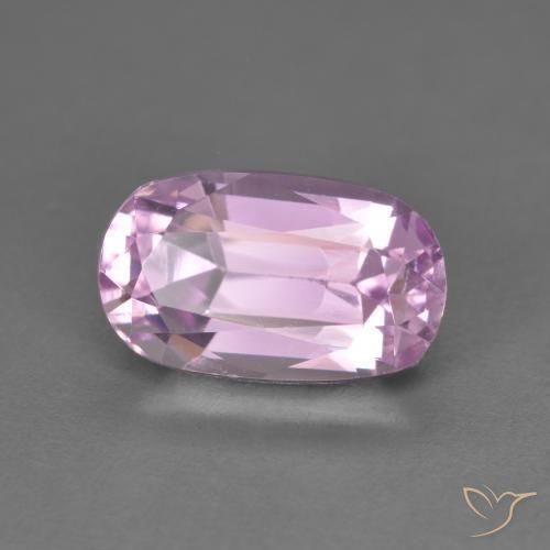 Kunzita Lila natural de 4.08 ct, Ovalada, VVS-VS
