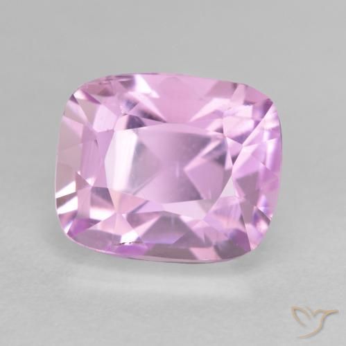 Kunzita Lila claro natural de 5.33 ct, Forma Cojín, VVS-VS