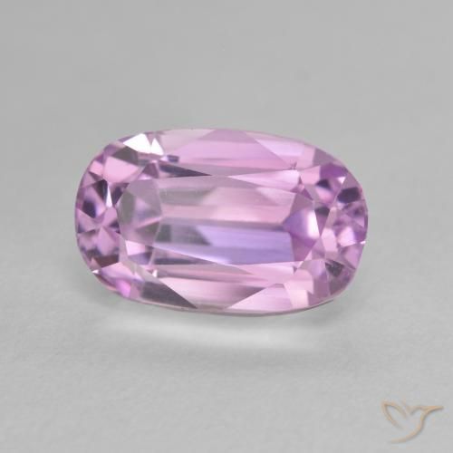 Kunzita Rosado medio natural de 4.54 ct, Ovalada, VVS