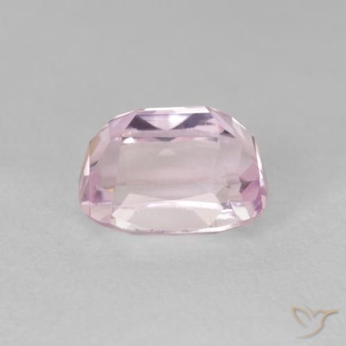 Kunzita Rosado claro natural de 3.84 ct, Forma Cojín, VVS