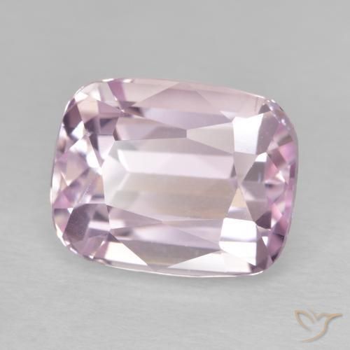 Kunzita Rosado cereza claro natural de 8.27 ct, Forma Cojín, VVS-VS