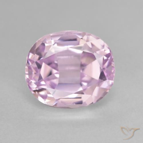 6.11ct Natural Rosado claro Kunzita, Ovalada, VS