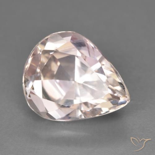 Kunzita Rosado flamingo natural de 8.23 ct, En forma de pera, VVS-VS