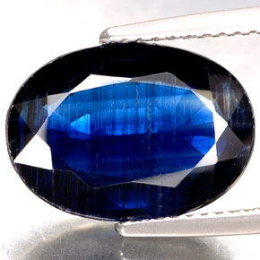 Cianita azul natural de 6,50 ct, corte óvalo, VS