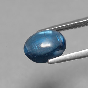 Cianita Azul natural de 2.40 ct, Corte Óvalo, Translúcido