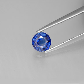 Cianita Azul natural de 0.62 ct, Corte Redondo, VS