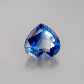 Cianita azul natural de 2,15 ct, forma de corazón, VS-SI