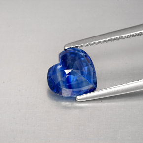 Cianita Azul natural de 1.86 ct, Forma de corazón, VS-SI