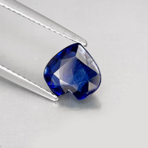 Cianita azul natural de 1,70 ct, forma de corazón, VS