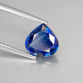 Cianita azul natural de 2,19 ct, forma de corazón, VS