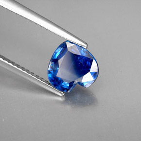 Cianita Azul natural de 1.76 ct, Forma de corazón, VS