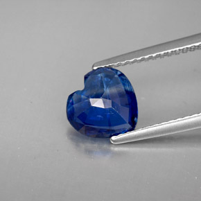 Cianita Azul natural de 1.76 ct, Forma de corazón, VS