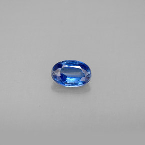 Cianita Azul natural de 0.62 ct, Corte Óvalo, VS