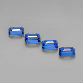 Gemas de cianita azul natural de  ct, corte esmeralda, VS-SI